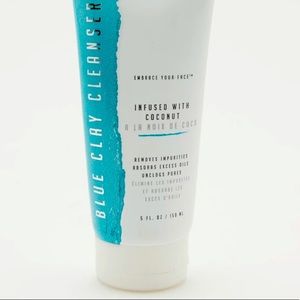 🥥 🧖🏻‍♀️ NWT • Embrace your face •🧖🏻‍♀️🥥 Mask